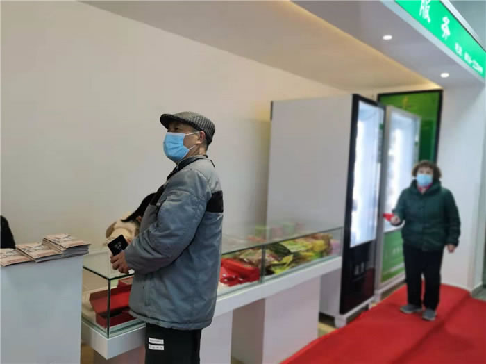 四川中青旅綿陽分社、綿陽市中旅假日旅行社、綿陽自來文化傳播有限公司24H自助售貨服務盛大開業(yè)